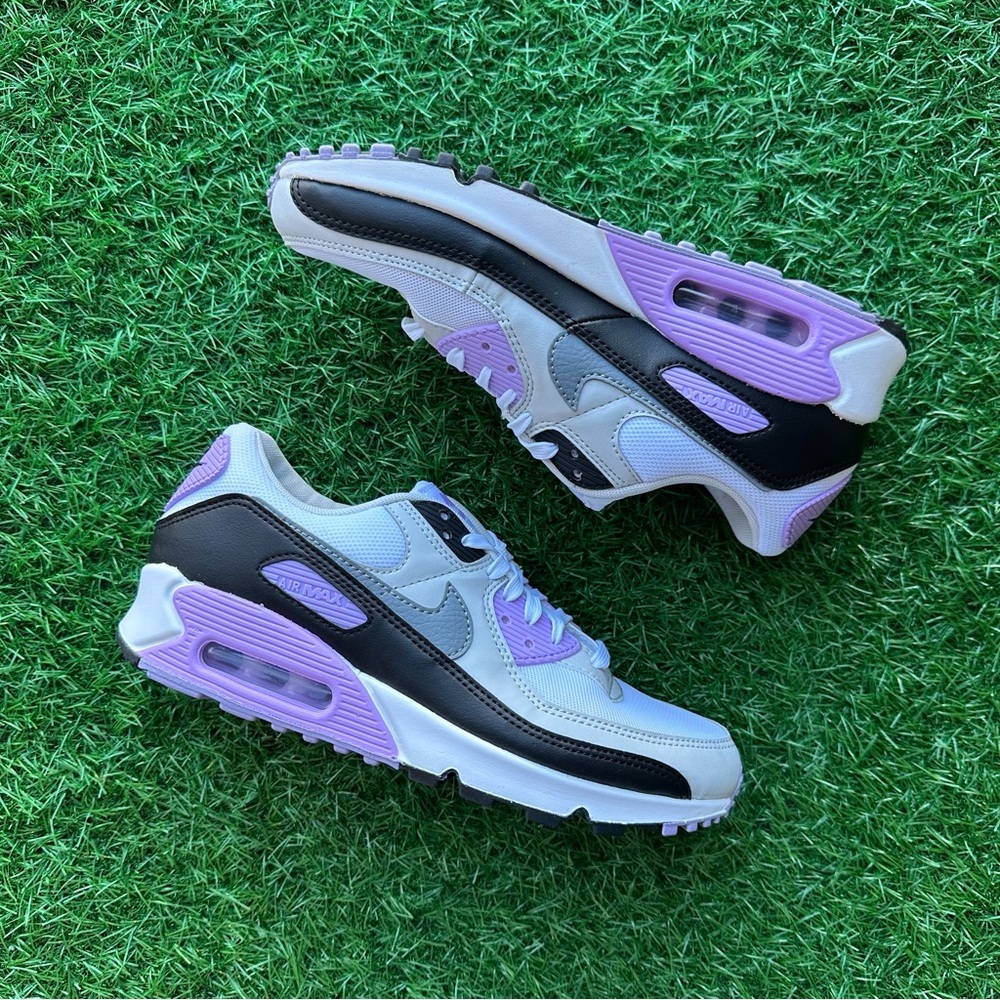 Nike Air Max 90 Cool Grey / Lilac - Picture 4 of 10